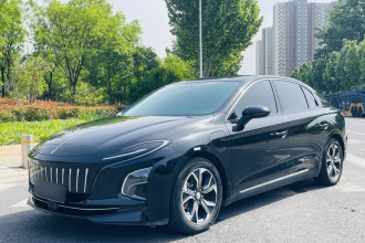 红旗E-QM5 2023款 改款 基础出行版