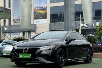 奔驰EQE 2022款 350 先锋版