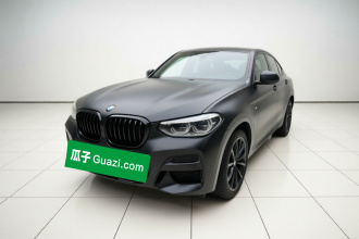 宝马X4 2020款 xDrive25i M越野套装