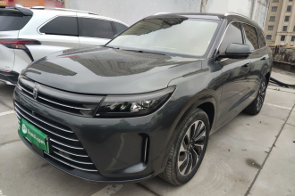 鸿蒙智行 问界M7 2022款 1.5T 四驱豪华版