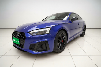 奥迪A5 2021款 Sportback 40 TFSI 时尚致雅型