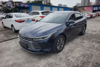 比亚迪 驱逐舰05 2024款 荣耀版 DM-i 55KM 豪华型