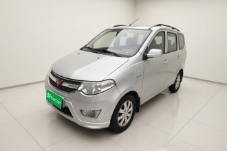 五菱汽车 五菱宏光 2014款 1.5L S标准型