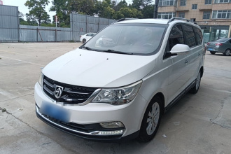 宝骏730 2016款 1.5L 手动舒适型 7座 国V