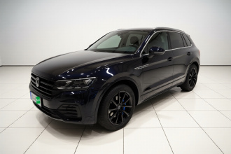 大众 途锐 2021款 3.0TSI 锐享版 经典运动套装