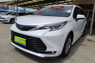 丰田 赛那SIENNA 2021款 2.5L混动 舒适版