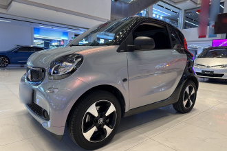 smart fortwo 2018款 1.0L 52千瓦硬顶激情版 国V