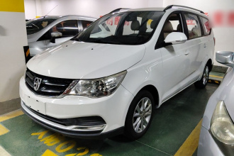 宝骏730 2016款 改款 1.5L 手动标准型 7座 国V