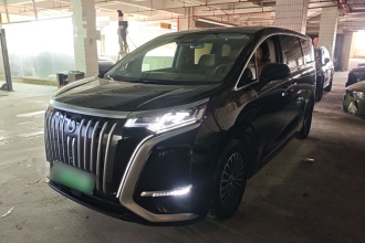 腾势D9 2022款 EV 600 四驱旗舰型