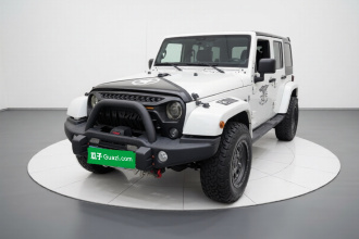 Jeep 牧马人 2015款 3.0L Sahara 四门版