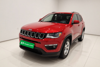 Jeep 指南者 2019款 220T 自动家享版