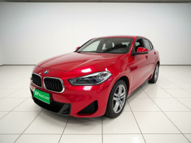 宝马X2 2021款 改款 sDrive25i M运动套装