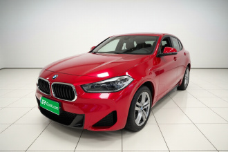 宝马X2 2021款 改款 sDrive25i M运动套装