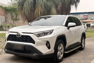 丰田 RAV4荣放 2023款 2.0L CVT两驱都市版