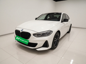 宝马1系 2021款 125i M运动曜夜版