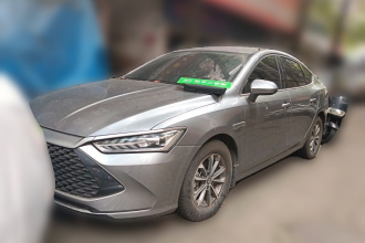 比亚迪 秦PLUS 2021款 DM-i 55KM 尊贵型