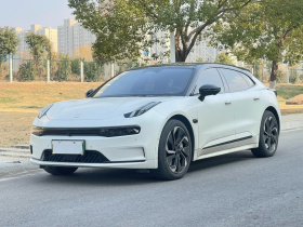 极氪001 2022款 超长续航双电机 ME版