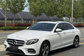 奔驰E级 2016款 E 200 L 运动型