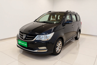 宝骏730 2016款 1.5L 手动舒适型 7座 国V