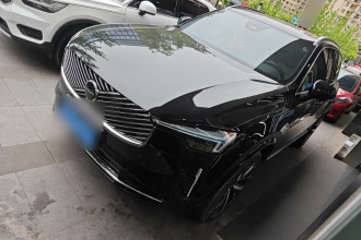 沃尔沃XC90 2025款 改款 B5 智逸豪华版 5座