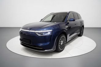 鸿蒙智行 问界M8 2025款 增程 Ultra版 53.4kWh 5座版 (192线激光雷达）