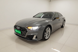 奥迪A7L 2024款 45 TFSI quattro 奢享型