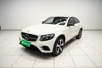 奔驰GLC轿跑 2019款 GLC 200 4MATIC 轿跑SUV