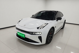 极氪001 2026款   95度四驱 Max版