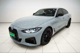 宝马4系 2022款 425i Gran Coupe M运动曜夜套装