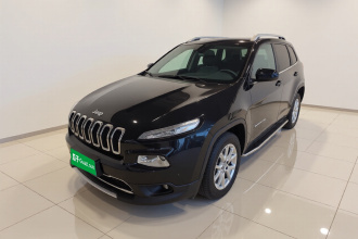 Jeep 自由光 2017款 2.0L 优越版