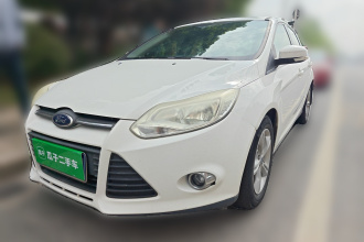 福特 福克斯 2012款 两厢 1.6L 自动风尚型