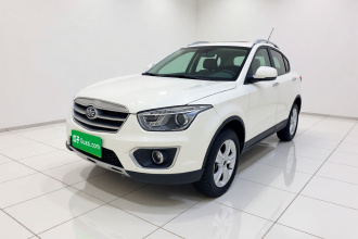 奔腾X80 2015款 2.0L 自动豪华型