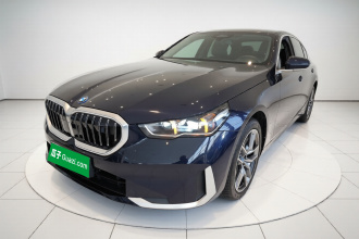 宝马i5 2024款 eDrive 35L  豪华套装