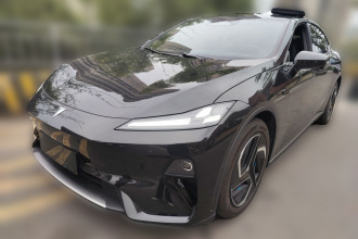 深蓝汽车 深蓝L07 2025款 530Ultra乾崑智驾ADS SE纯电版