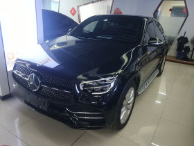 奔驰GLC轿跑 2020款 GLC 260 4MATIC 轿跑SUV