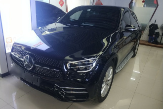奔驰GLC轿跑 2020款 GLC 260 4MATIC 轿跑SUV