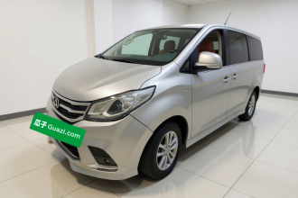 上汽大通MAXUS 大通G10 2016款 2.0T 自动豪华版