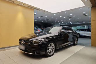 奔驰E级 2023款 改款 E 300 L 运动时尚型