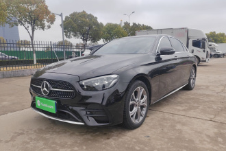 奔驰E级 2022款 改款二 E 300 L 运动豪华型