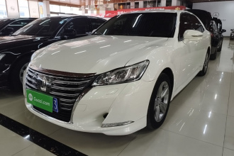 丰田 皇冠 2015款 2.0T 先锋版