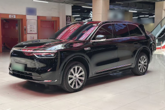 鸿蒙智行 问界M8 2025款 增程 Max+版 53.4kWh 6座版 (192线激光雷达）