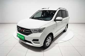 五菱汽车 五菱宏光 2018款 1.5L S舒适型L2B
