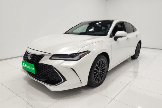 丰田 亚洲龙 2022款 2.5L Touring尊贵版