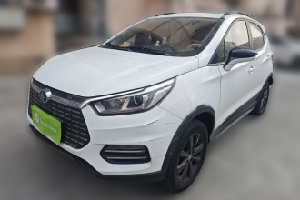 比亚迪 元新能源 2018款 EV360 智联炫酷型