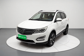 宝骏560 2016款 1.5T 手动豪华型