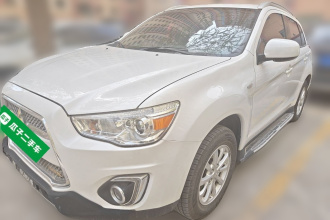 三菱 劲炫ASX 2013款 2.0L CVT两驱精英版
