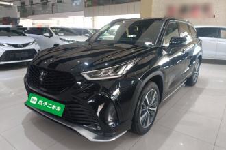 丰田 皇冠陆放 2026款 2.5L HEV四驱尊贵版