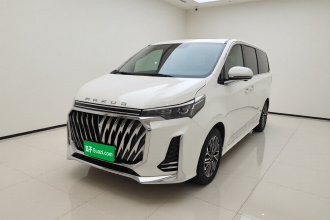 上汽大通MAXUS 大通G20 2023款 改款 PLUS 2.0T 汽油自动豪华版