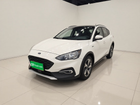 福特 福克斯Active 2020款 EcoBoost 180 自动劲潮型