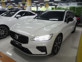 沃尔沃V60 2024款 B5 智远运动版